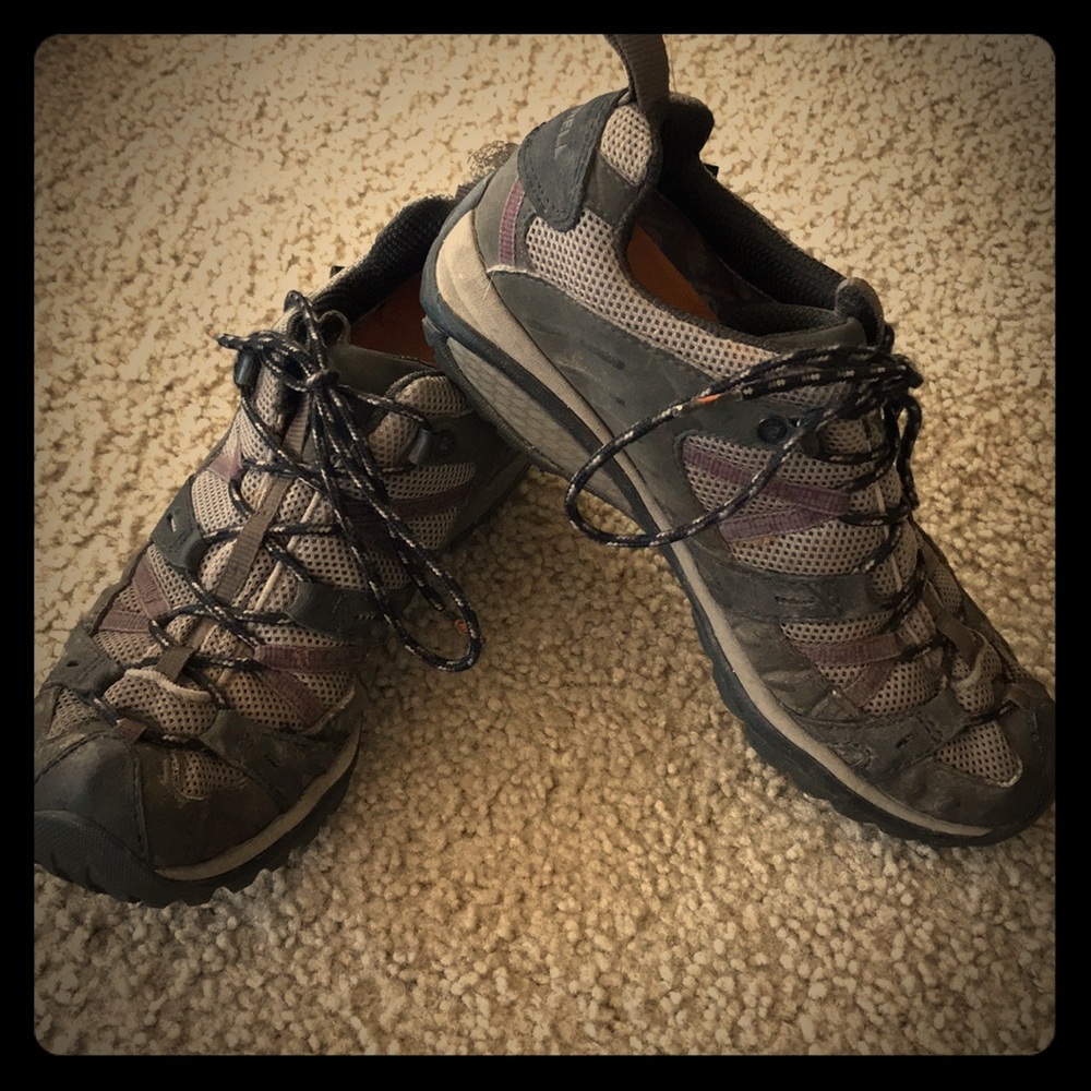 Hiking shoes